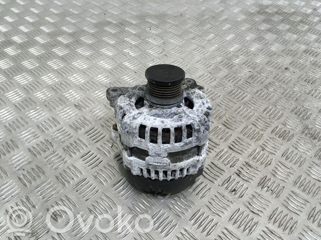 Audi A5 8T 8F Generatorius 