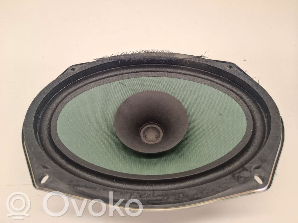 Chrysler Pacifica Front door speaker 