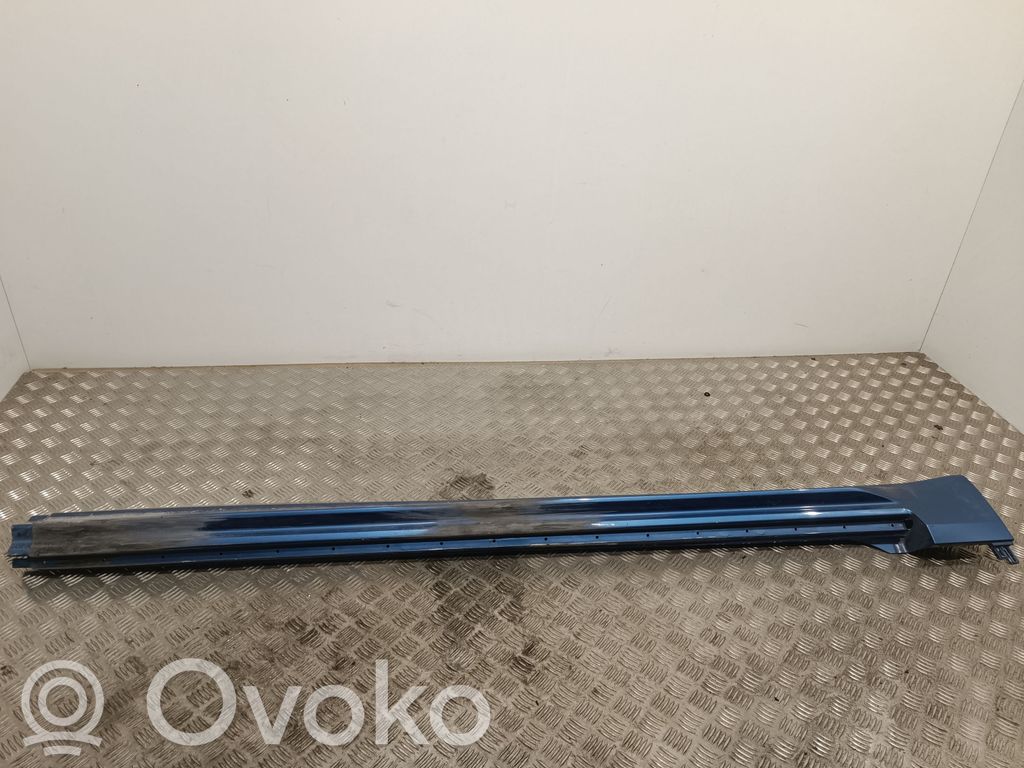 Slenkstis   31395992