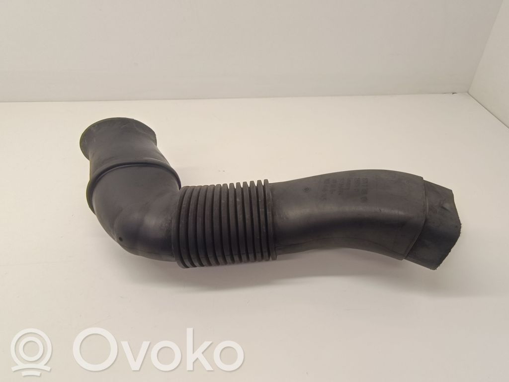 BMW 7 E65 E66 Air intake duct part 