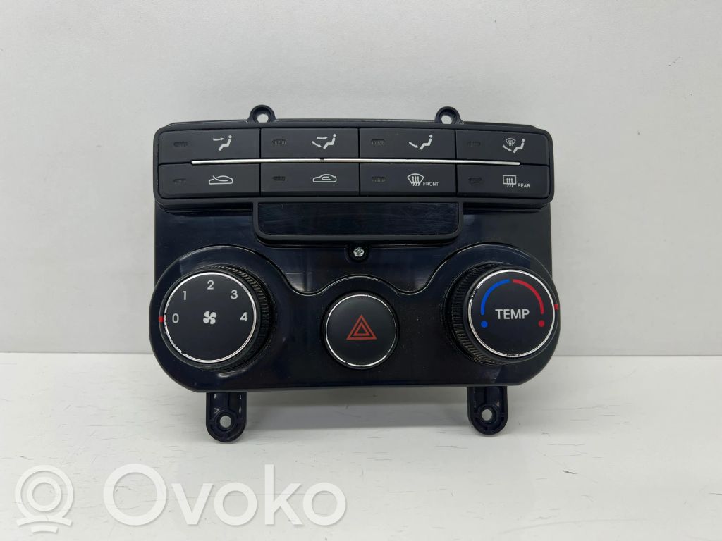 Hyundai i30 Climate control unit 