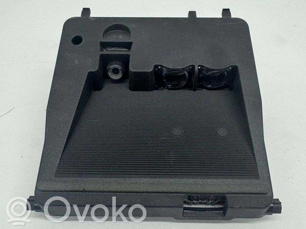 Toyota Auris E180 Windshield/windscreen camera 