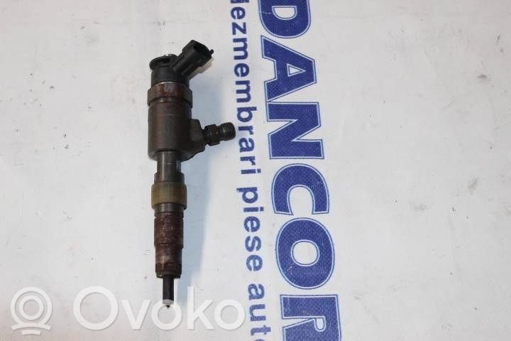Inyector de combustible   0445110489