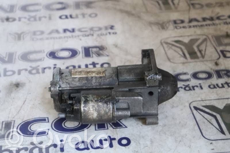 Motor de arranque   8570848,0001172205,20150812