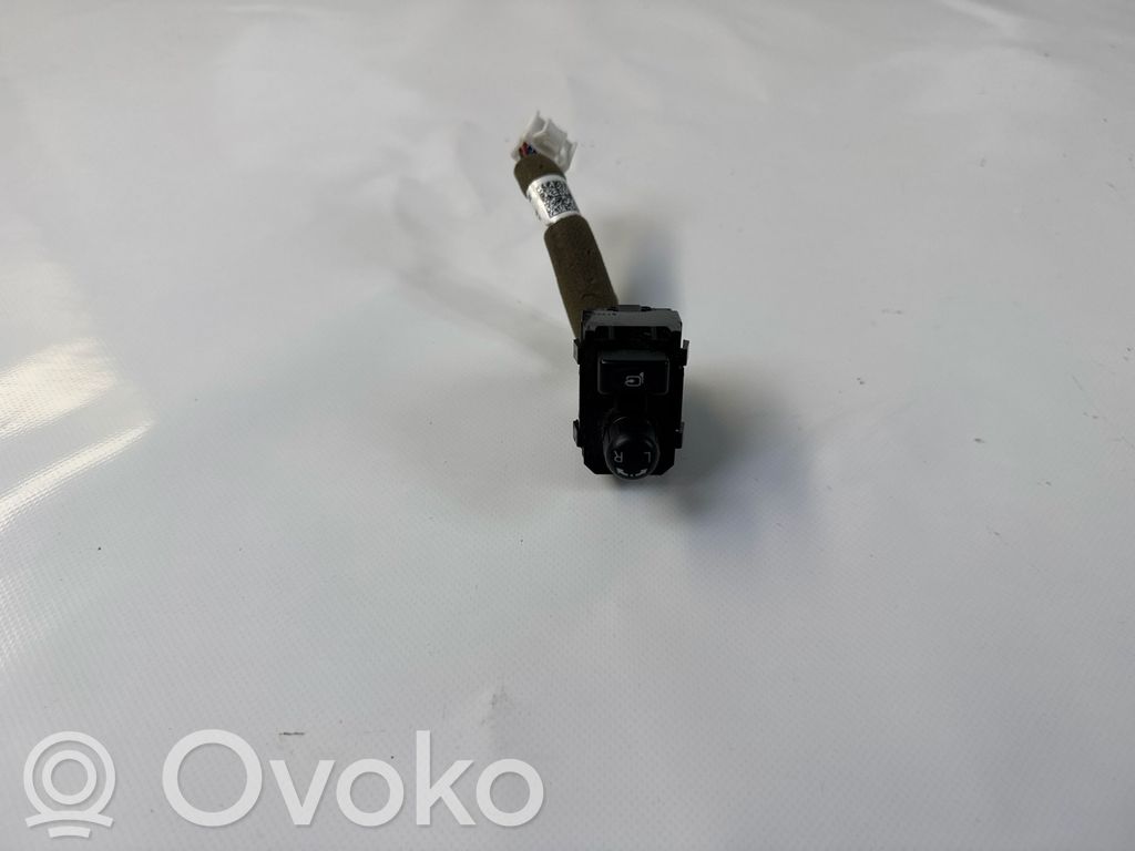 Nissan Navara D23 Interruptor del espejo lateral 