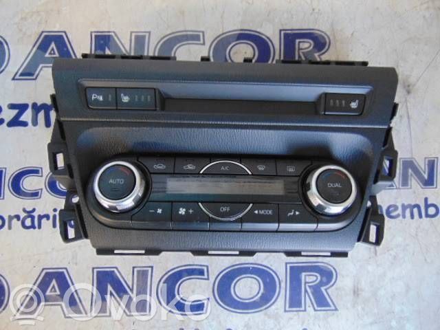 Mazda 3 II Climate control unit 
