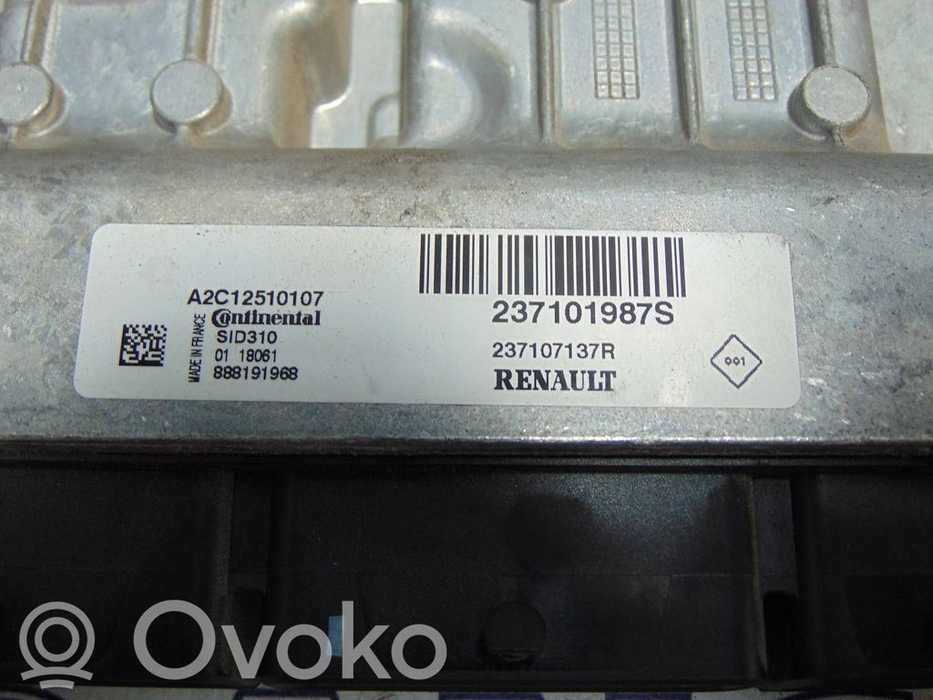 Renault Kadjar Engine control unit/module 