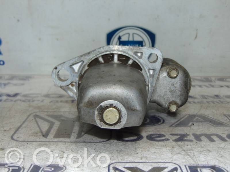 Nissan Maxima Motor de arranque 