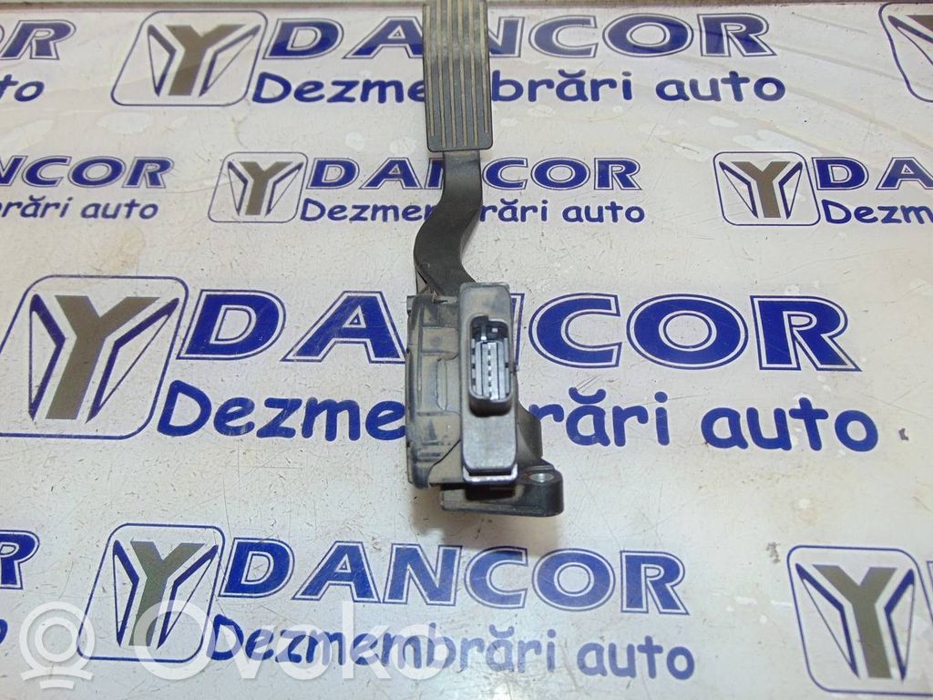 Peugeot 207 Accelerator throttle pedal 