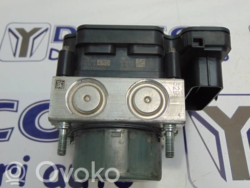 Renault Captur ABS bloks 