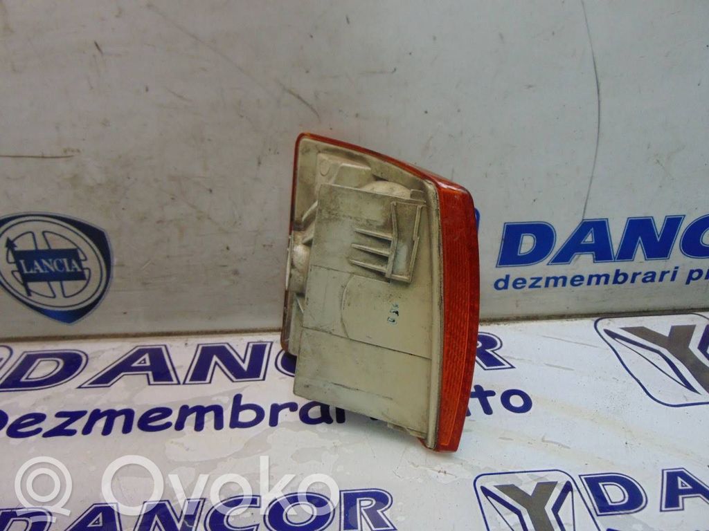 Volkswagen Transporter - Caravelle T4 Front indicator light 