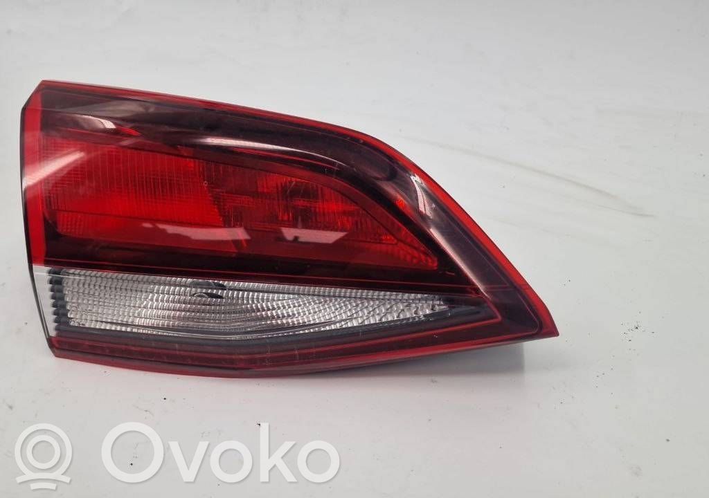 Opel Astra K Takaluukun takavalot 