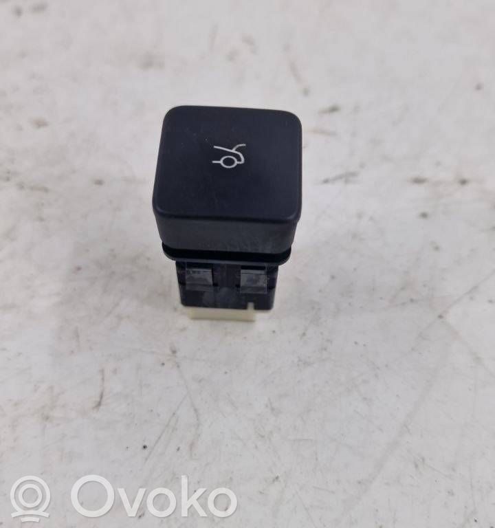 Citroen C-Elysée Tailgate opening switch 