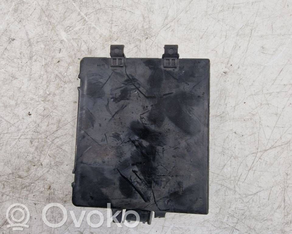 Sterownik / Moduł elektrycznej klapy tylnej / bagażnika   68373038AA