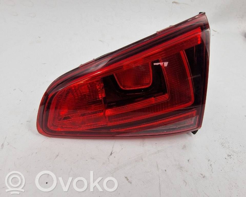 Volkswagen Golf VII Lampă spate în capacul portbagajului 