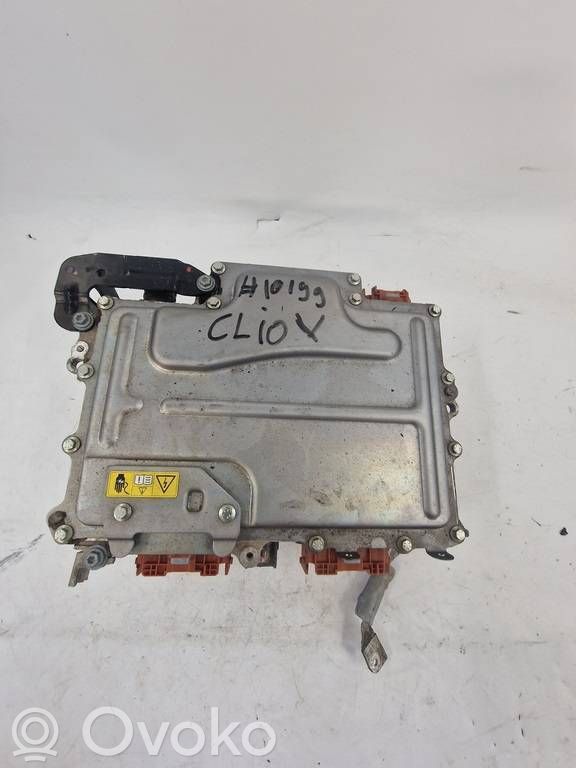 Inversor/convertidor de voltaje   292A01977R