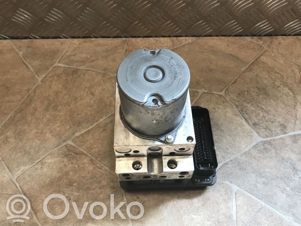 BMW 7 F01 F02 F03 F04 ABS Pump 
