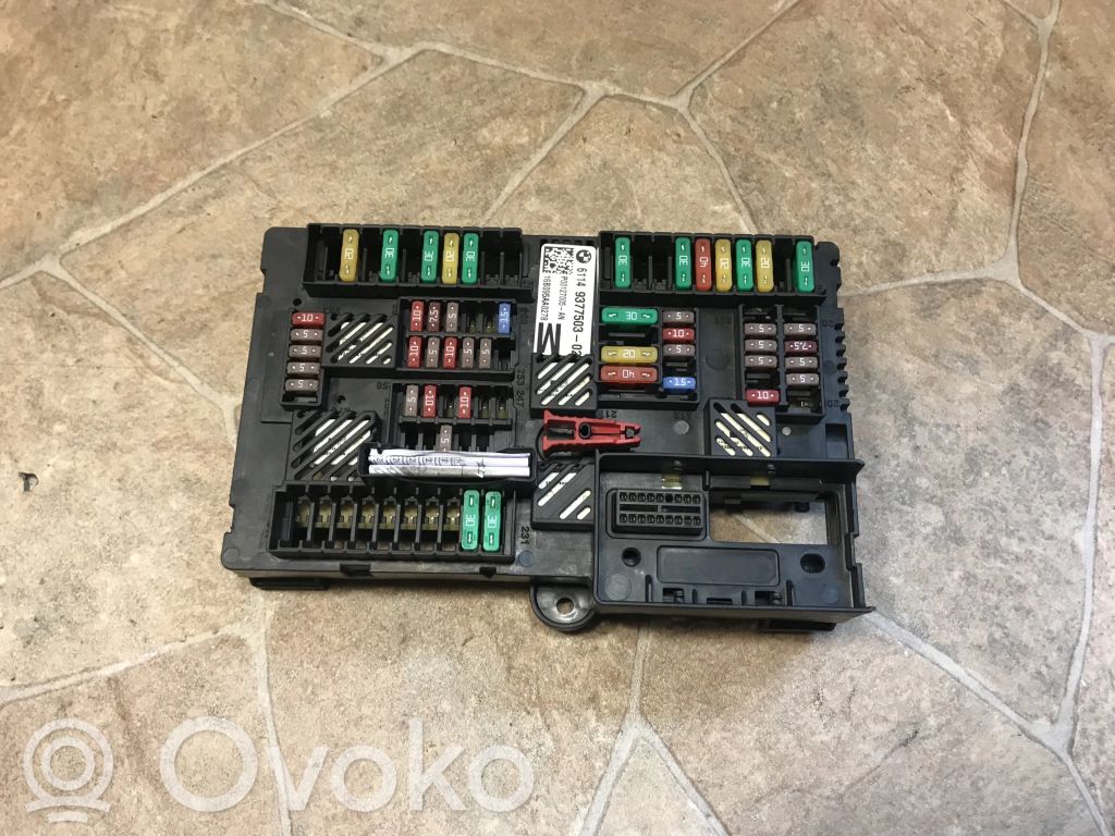 BMW 7 G11 G12 Sulakemoduuli 