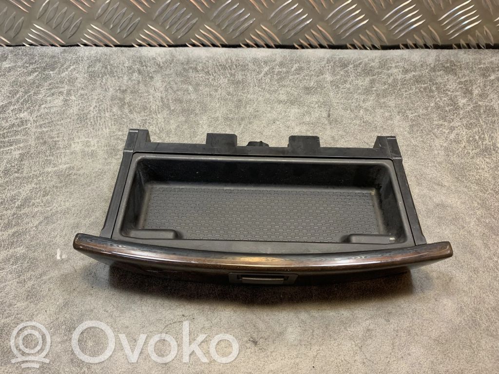 BMW 7 E65 E66 Dashboard storage box/compartment 