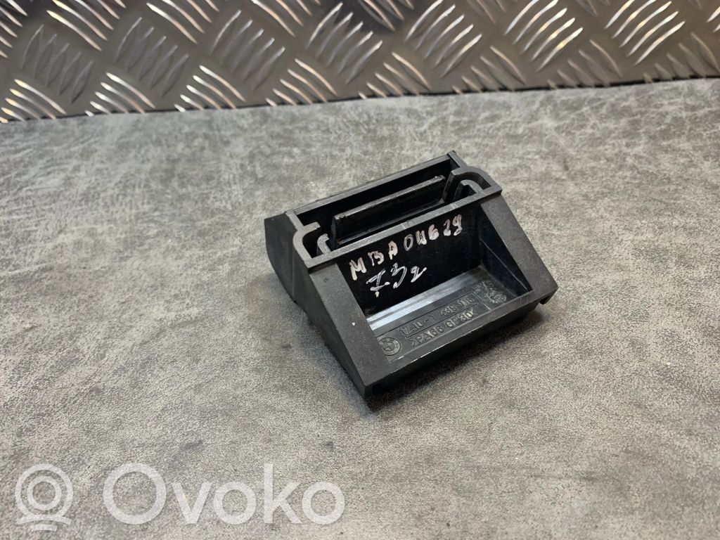 BMW X5 E53 Radiator support slam panel bracket 