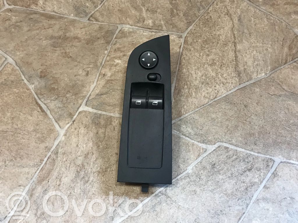 BMW 3 E92 E93 Electric window control switch 