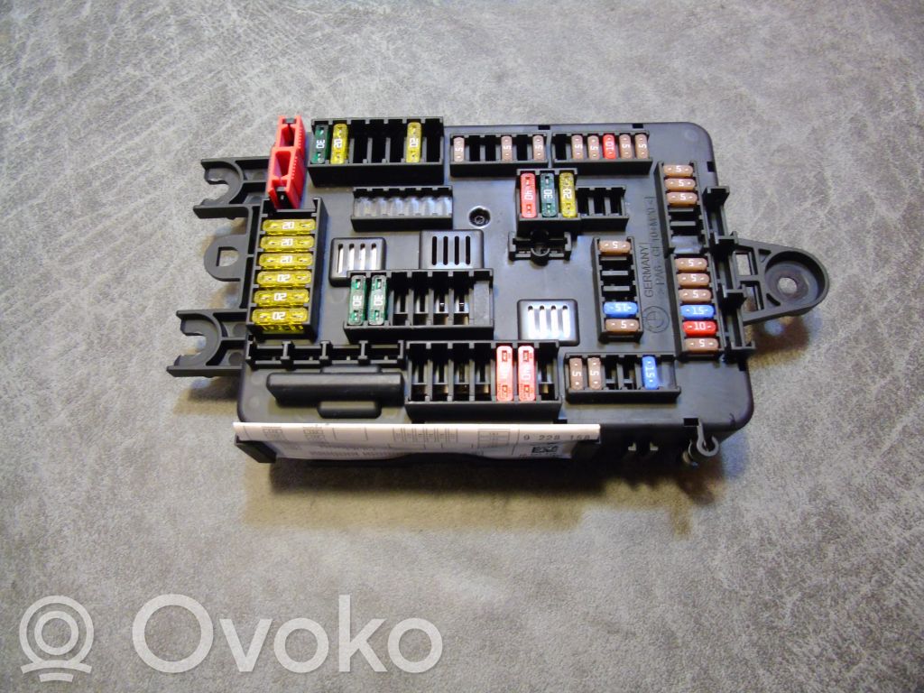 BMW 1 F20 F21 Saugiklių blokas 