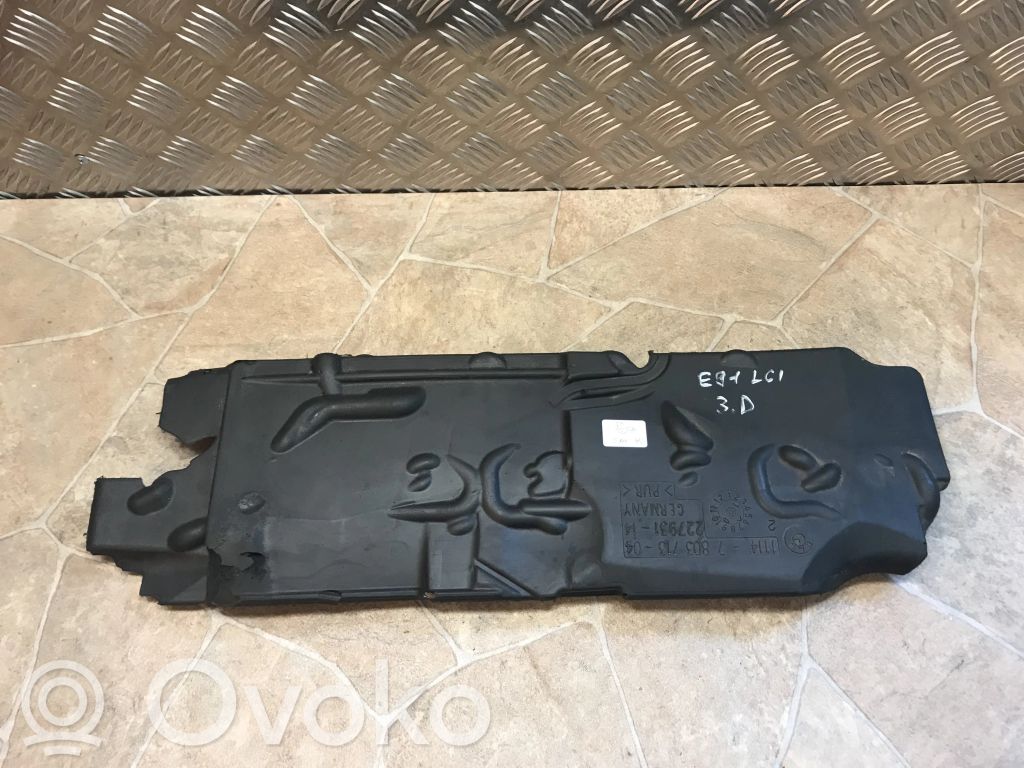 BMW 3 E90 E91 Moottoritilan lämpökilpi 