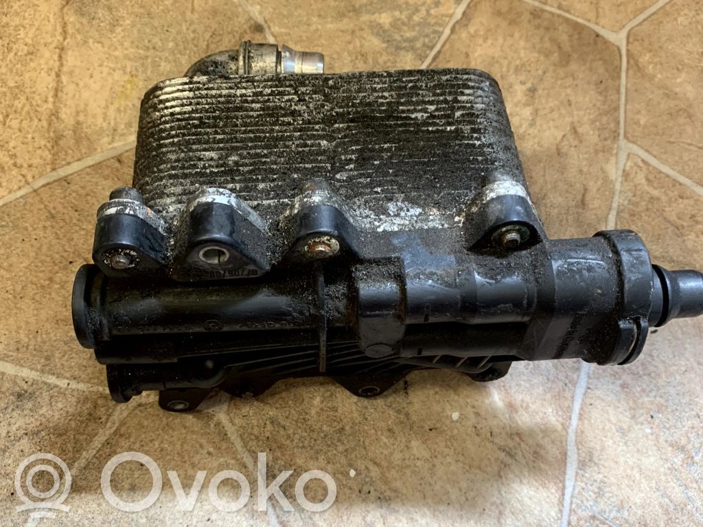 BMW 5 E60 E61 Dzinēja eļļas radiators 