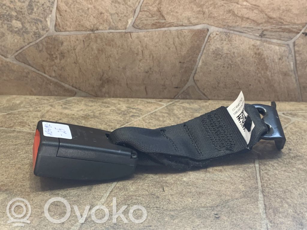 BMW 5 G30 G31 G38 Klamra środkowego pasa bezpieczeństwa fotela tylnego 