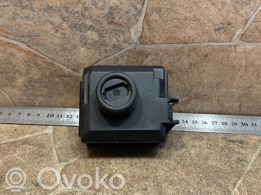 Mercedes-Benz E C207 W207 Ignition lock 
