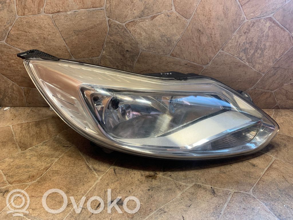 Ford Focus Headlight/headlamp 