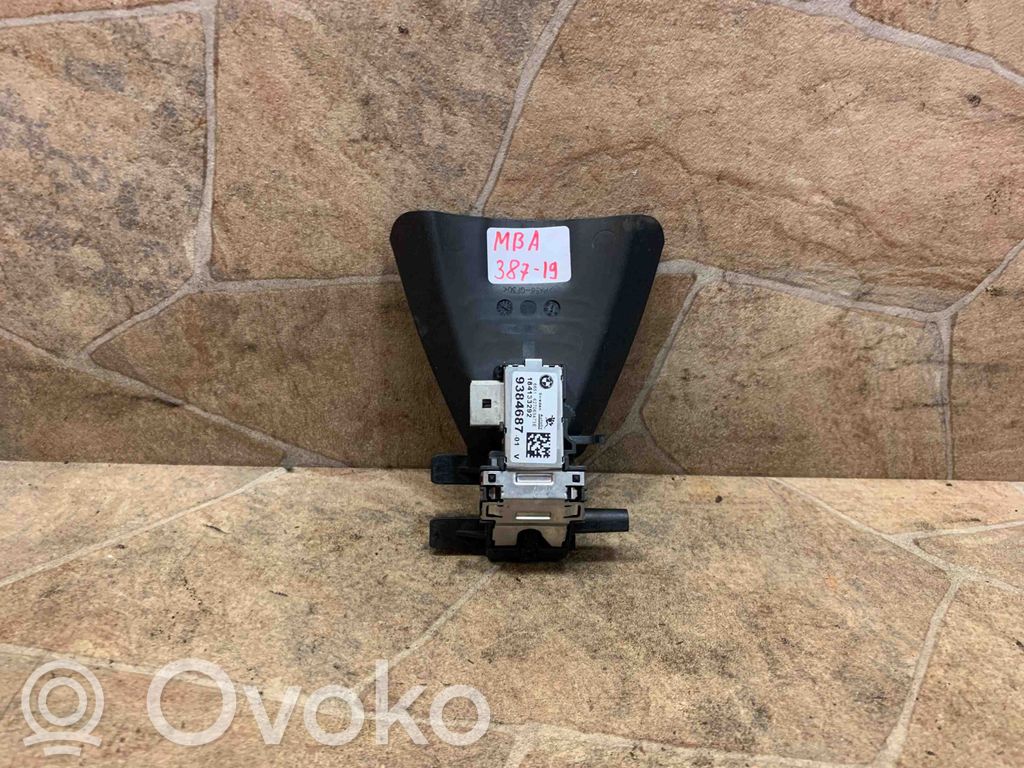 BMW 2 F46 Windshield/windscreen camera 