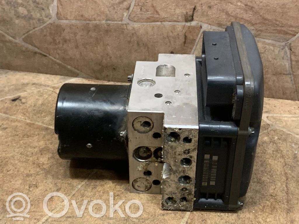 BMW X5 E70 ABS Pump 