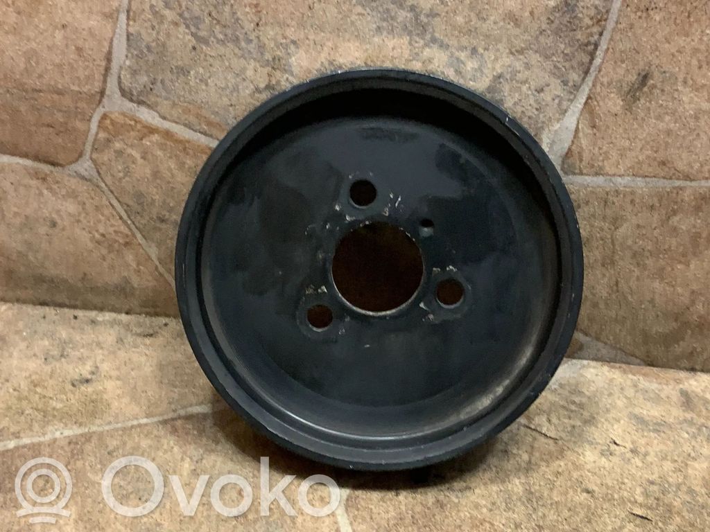 BMW X3 E83 Power steering pump pulley 