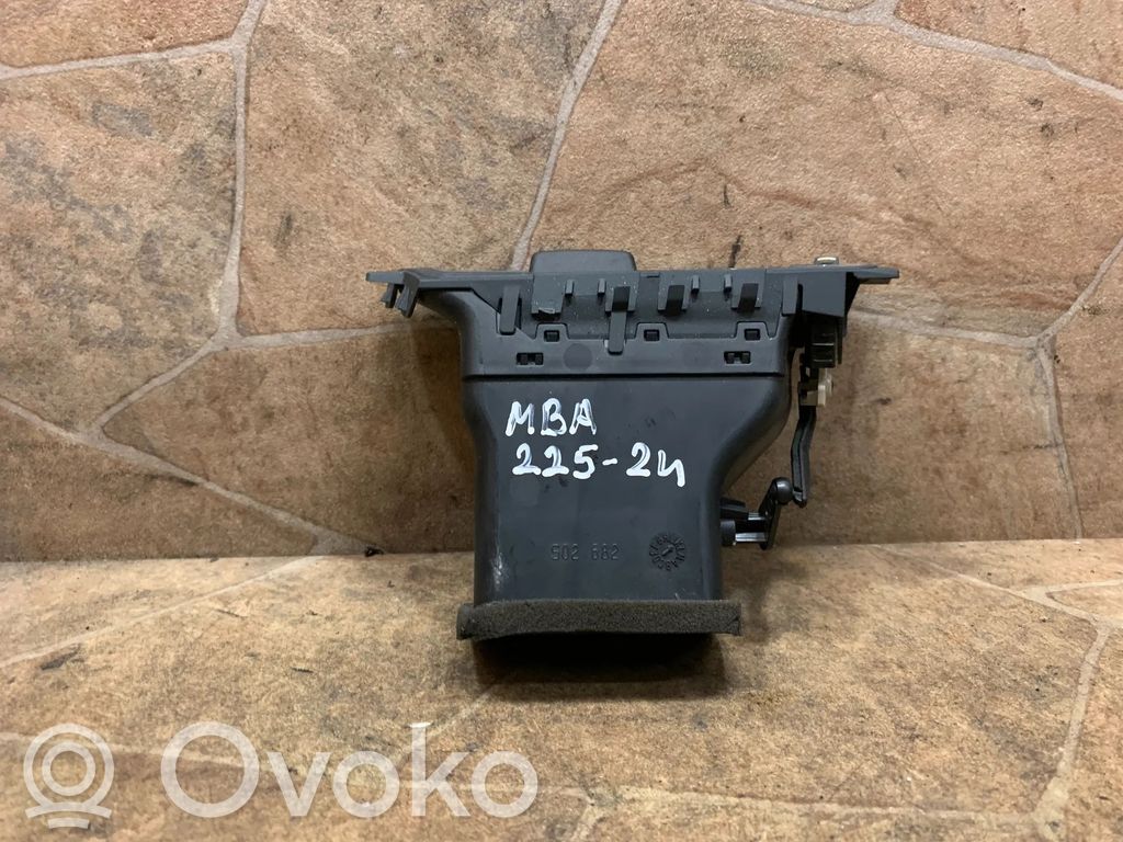 Lango oro grotelės   9130465