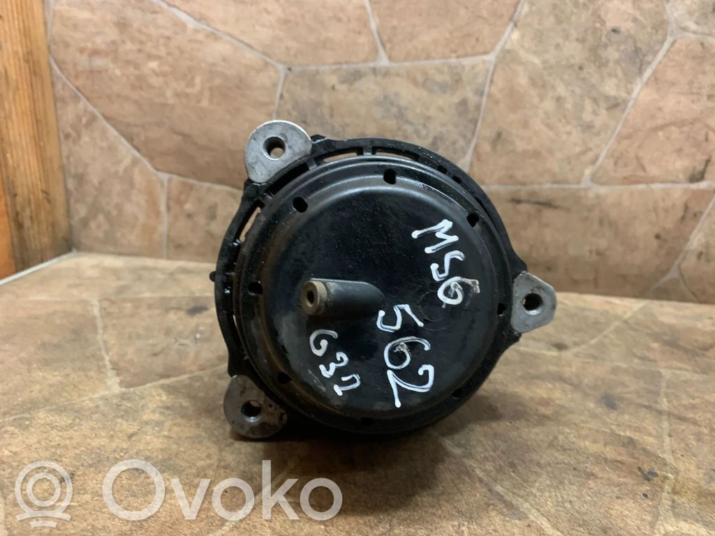 BMW 6 G32 Gran Turismo Engine mount bracket 