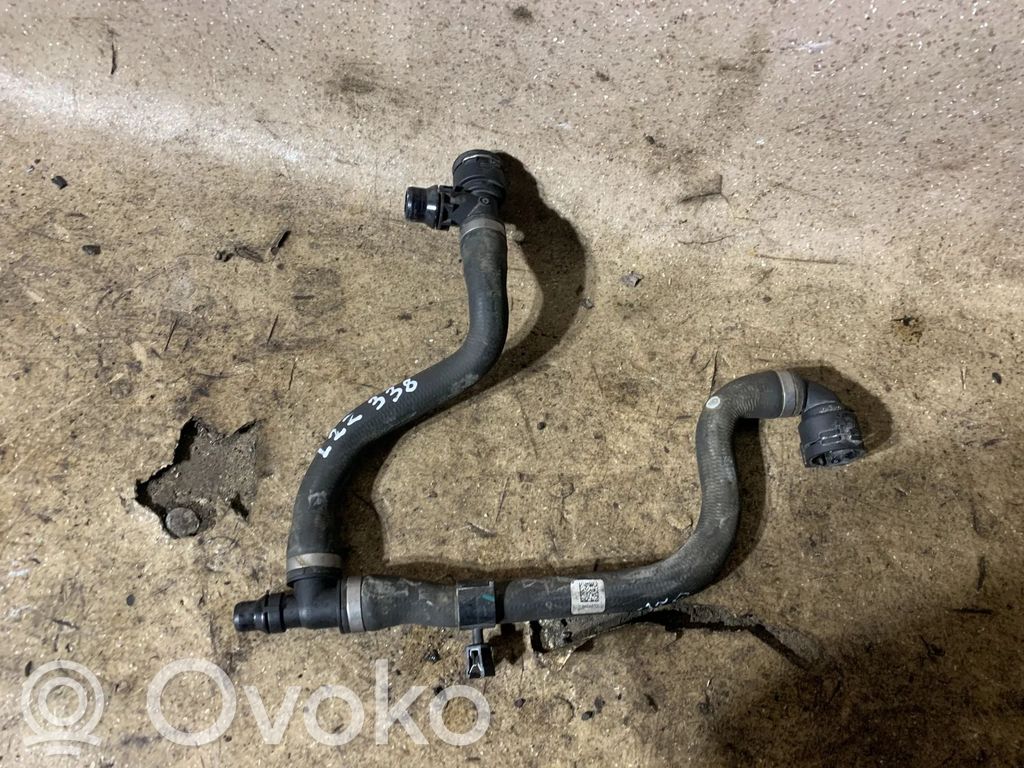 BMW 3 G20 G21 Conductă/furtun lichid de răcire motor 