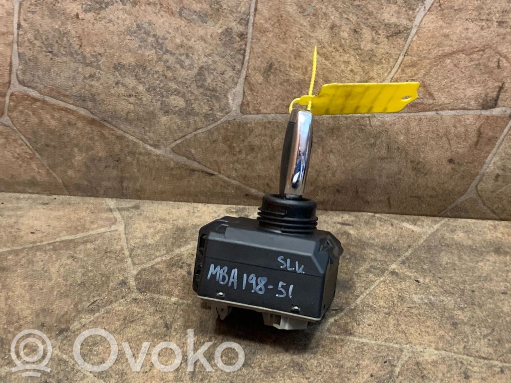 Mercedes-Benz SLK R172 Ignition lock 