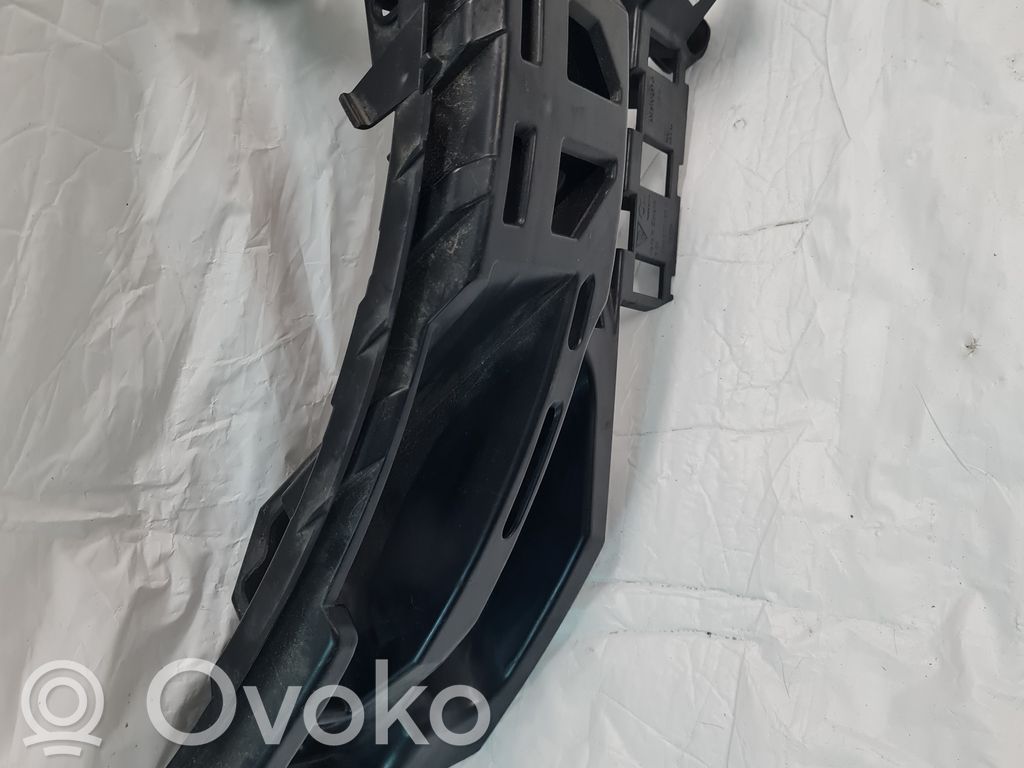 Porsche Macan (95B) Rear bumper mounting bracket 