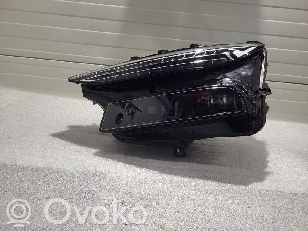 Audi A6 etron 85E Scheinwerfer 