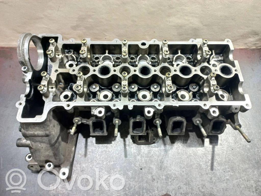 Engine head   7787521