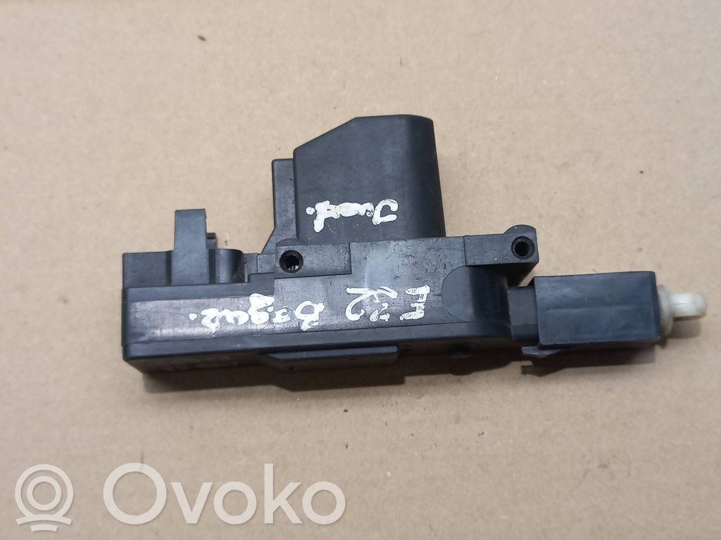 Tailgate boot lock/latch motor   1378396,5126