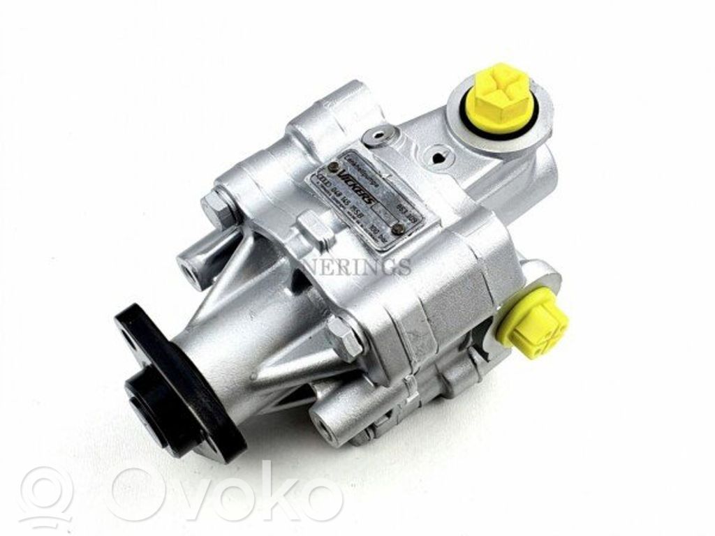 Audi 100 S4 C4 Ohjaustehostimen pumppu 