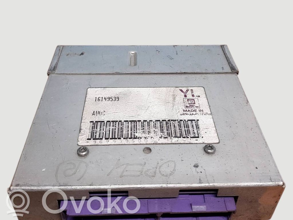 Opel Kadett E Engine control unit/module 