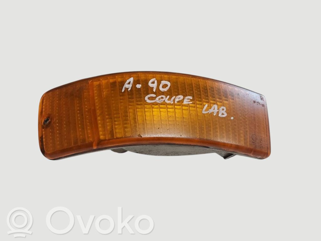 Audi 80 90 B3 Front indicator light 