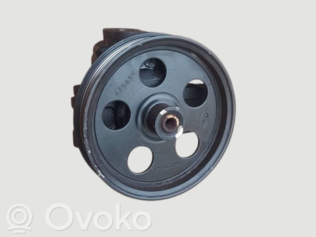 Ford Mondeo Mk III Ohjaustehostimen pumppu 