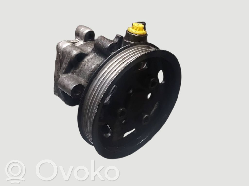 Audi A6 S6 C5 4B Ohjaustehostimen pumppu 