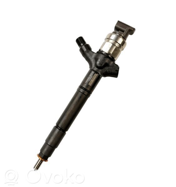 Toyota Auris 150 Inyector de combustible 