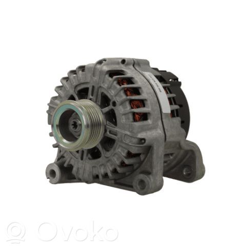 BMW 3 F30 F35 F31 Generatorius 