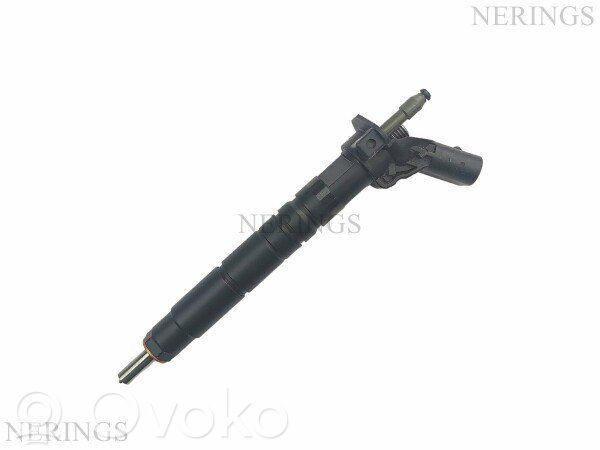 Mercedes-Benz Sprinter W906 Injector combustibil 